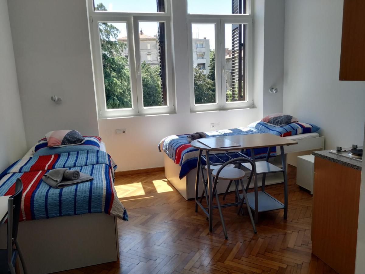Apartments Todorovic 普拉 外观 照片